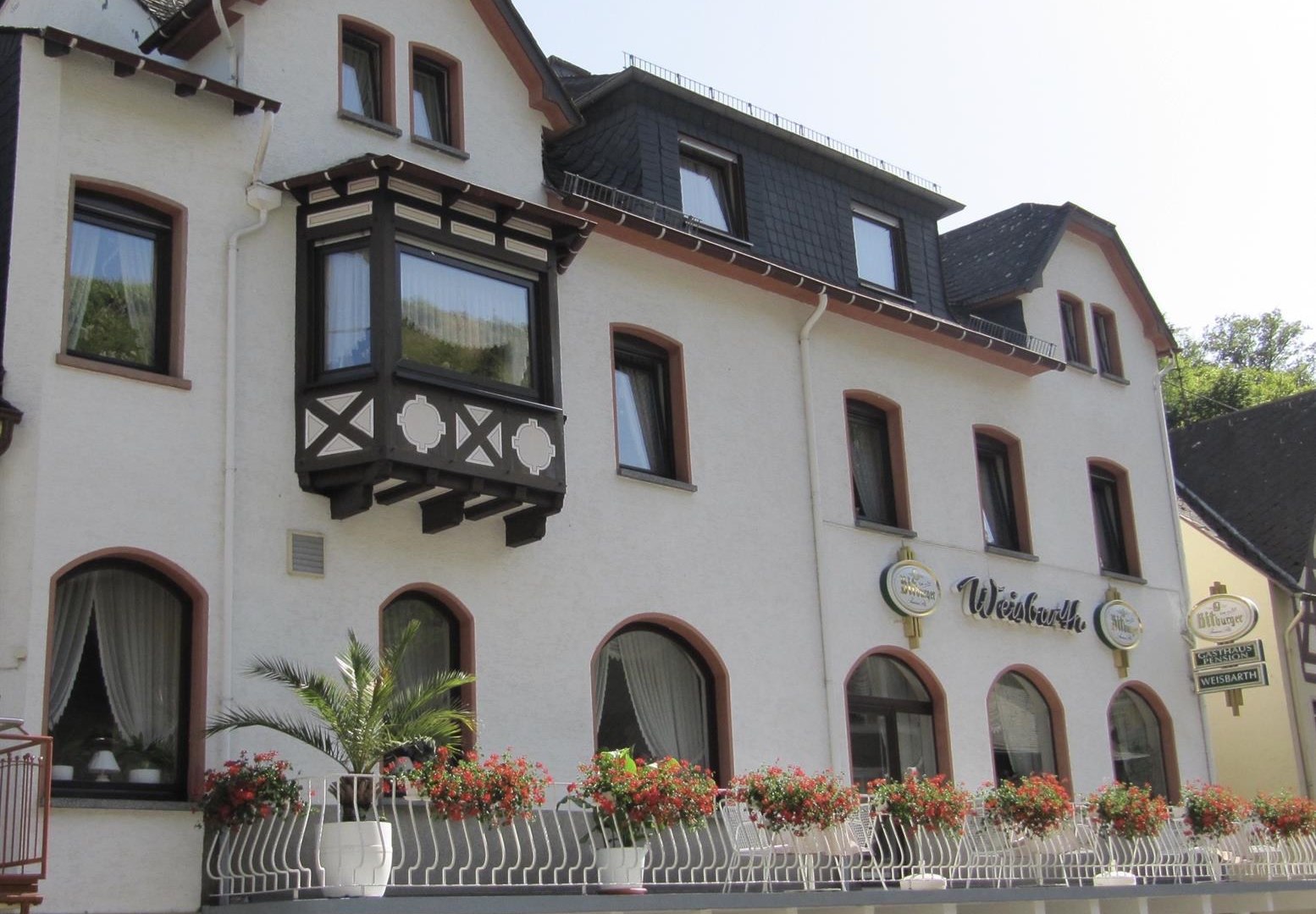 Gasthaus-Pension Weisbarth Aussenansicht | © Gasthaus-Pension Weisbarth Gasthaus-Pension Weisbarth Aussenansicht | © Gasthaus-Pension Weisbarth
