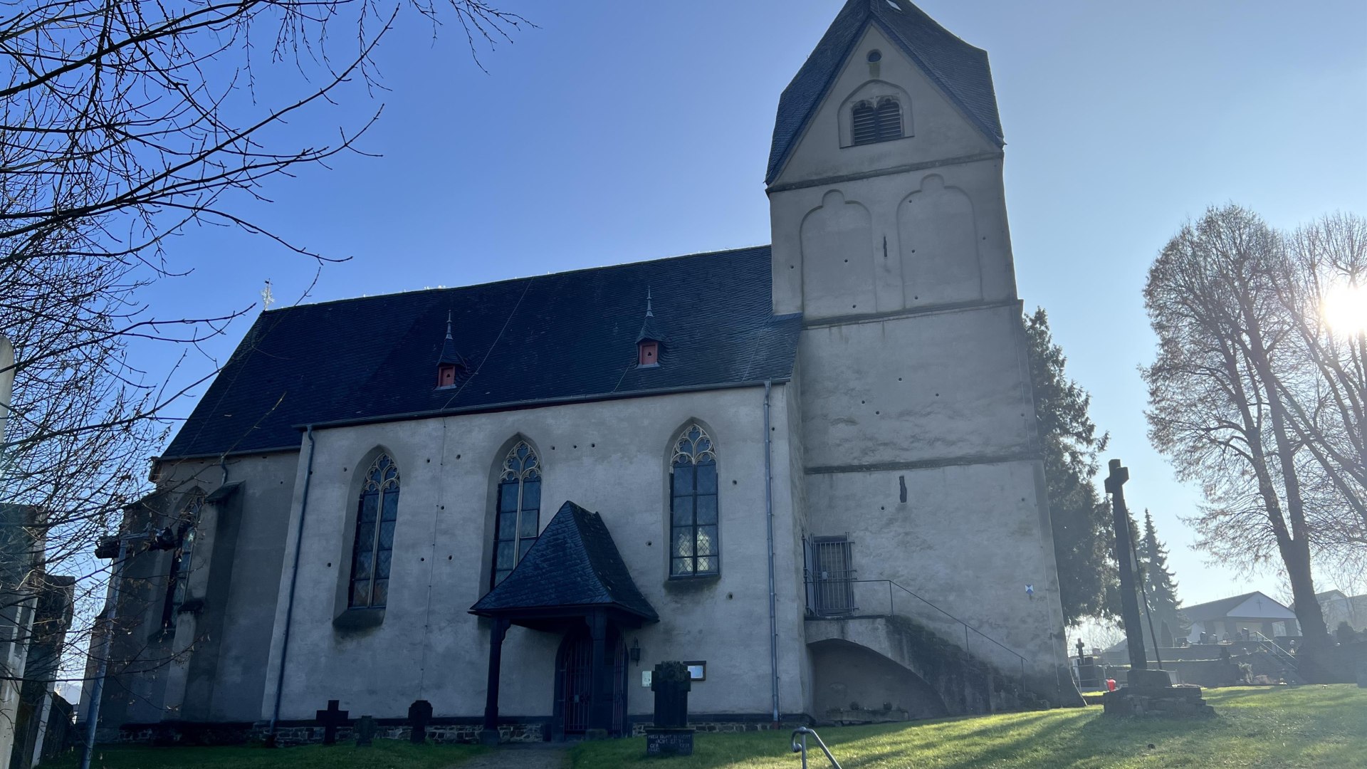 St. Dionysius Kirche Rhens | &copy; TI Erlebnis Rheinbogen