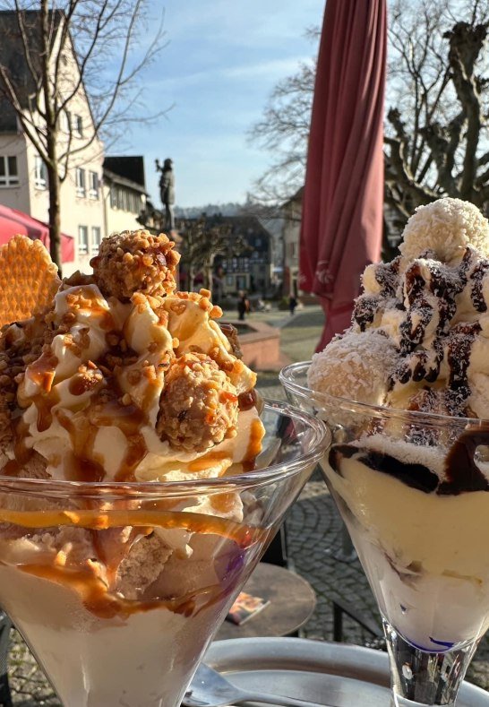 Eisbecher | &copy; Eiscaf&eacute; Da Fabio