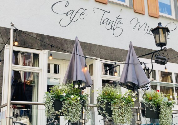 Außenansicht Café Tante Miesche2 | © Café Tante Miesche Außenansicht Café Tante Miesche2 | © Café Tante Miesche