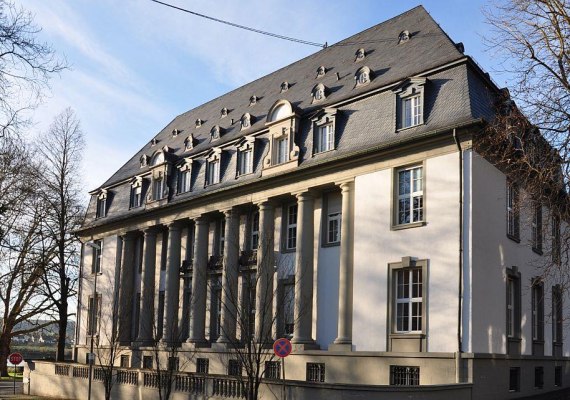 Hauptgeb&auml;ude Basalt AG 2 | &copy; Basalt AG