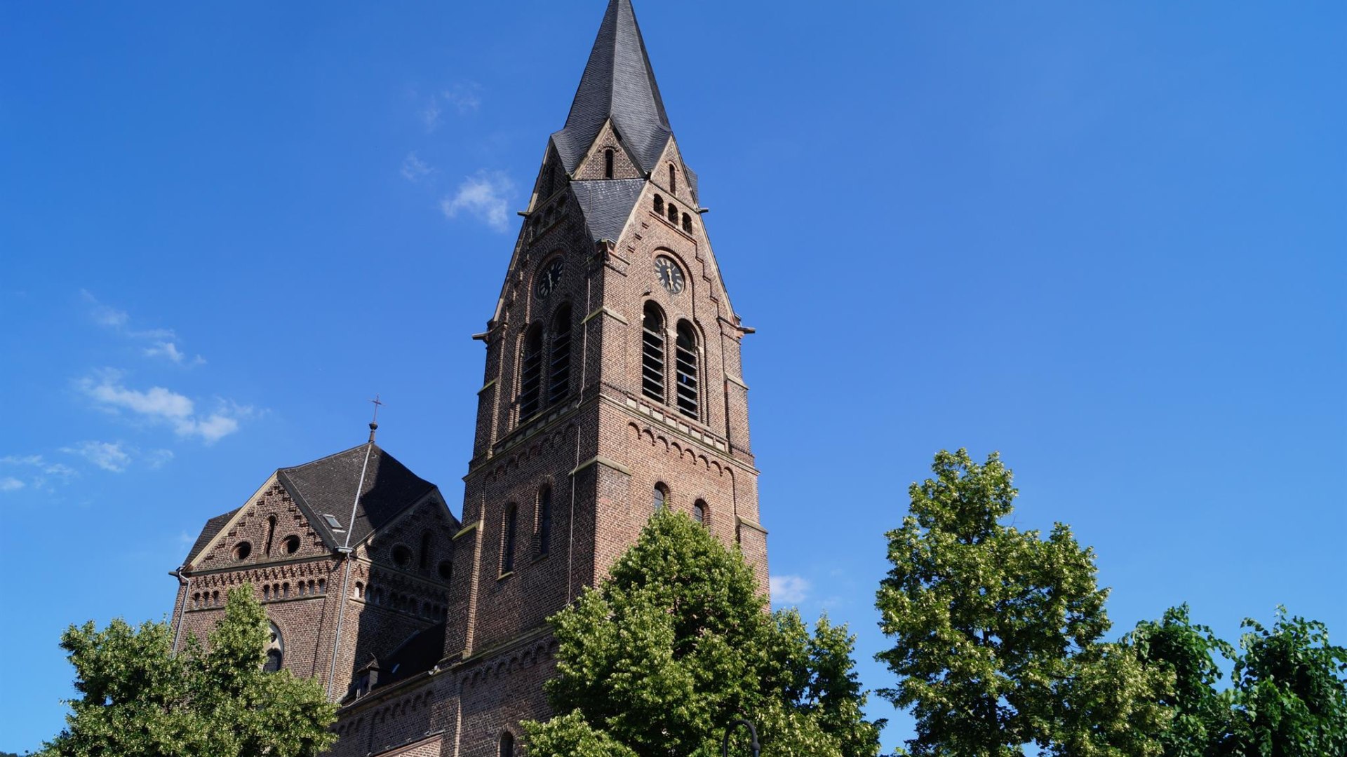 St Lambertus | &copy; Tourist Information Erlebnis Rheinbogen