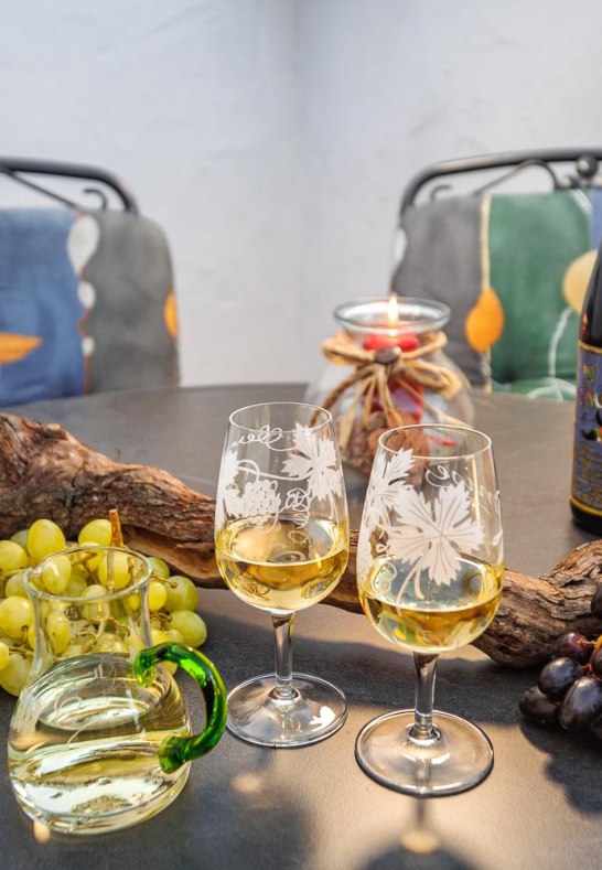 10. Ruhe-Ooase auf der Sonnenterrasse mit Ausklang | &copy; Familie Decker, Oberwesel