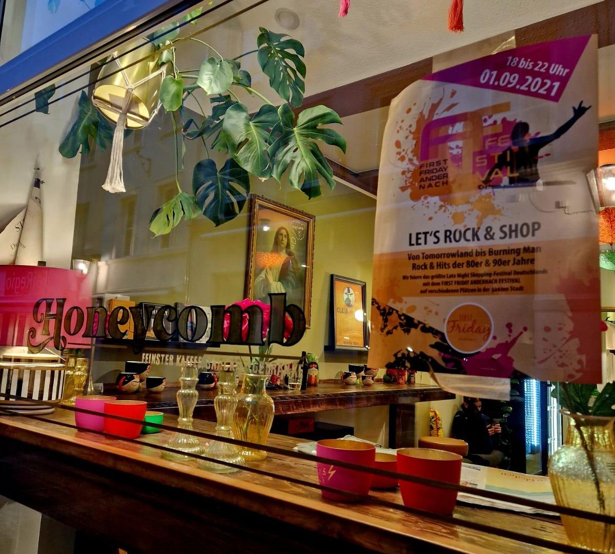 Honeycomb 1 | &copy; Anna & Eva T&ouml;rtlichkeiten GbR