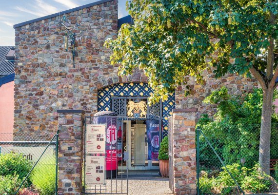 Asbach Center | &copy; Marlies Szeinmetz/ Rheingau- Taunus Kultur und Tou