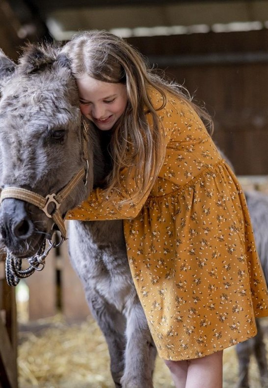Hof.Hardthöhe.Esel.Mädchen2 | © Hof Hardthöhe