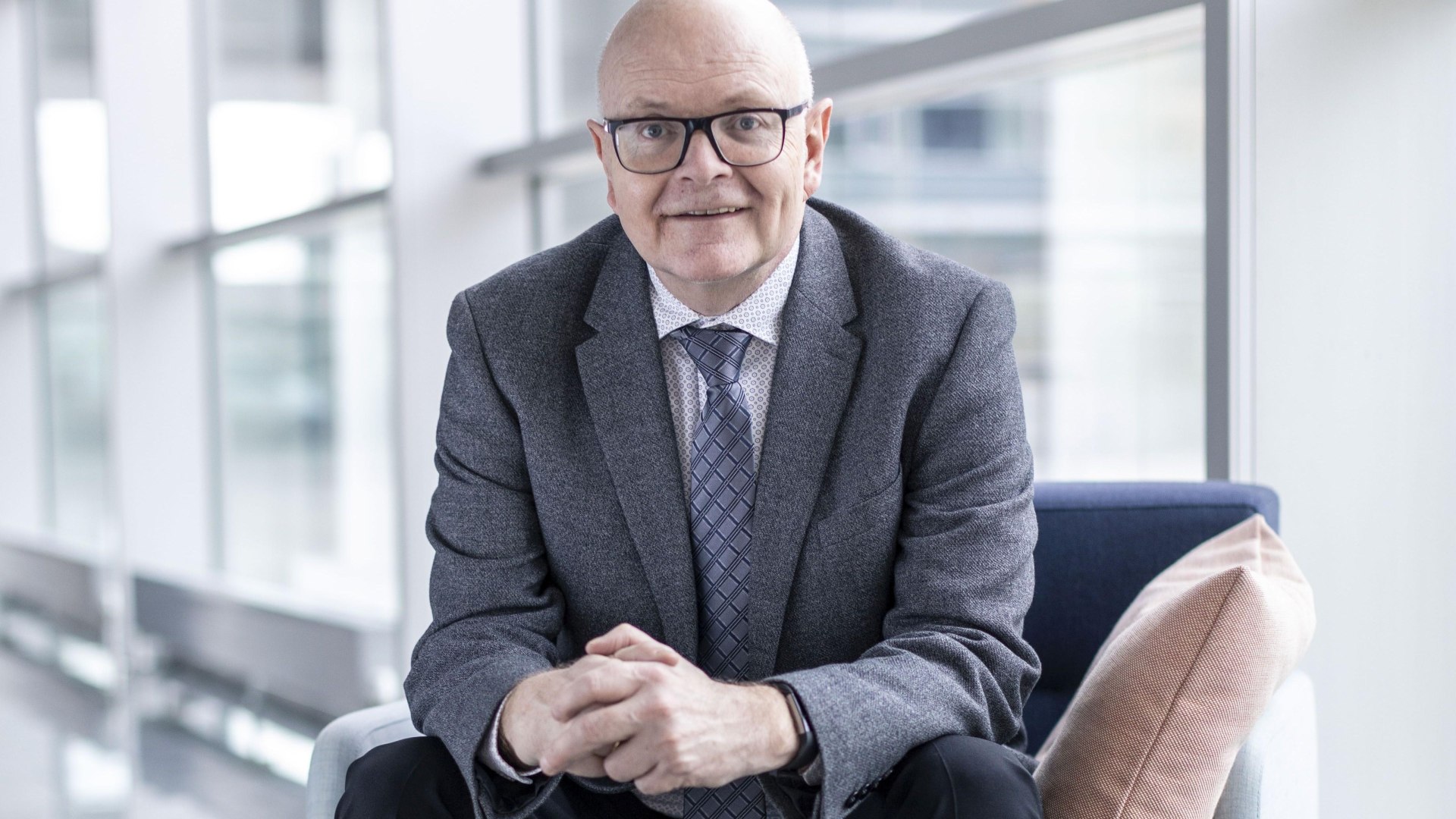 20.03.2026 Presse zuge Prof. Karlheinz Ruckriegel | © Kulturhaus Oberwesel