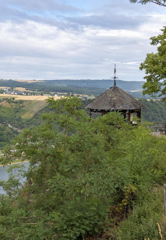 H&uuml;tte am Dreiburgenblick | &copy; Katja S. Verhoeven