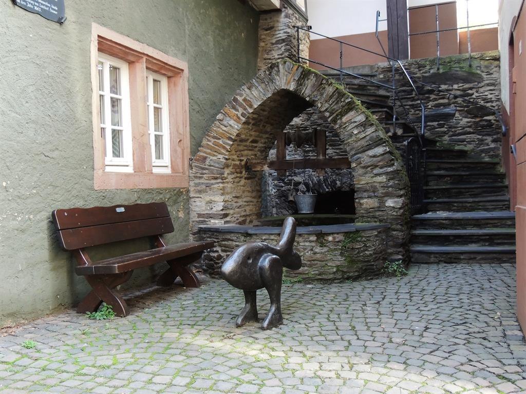 Brunnen Kretsche Haus | &copy; Sabine Pilger