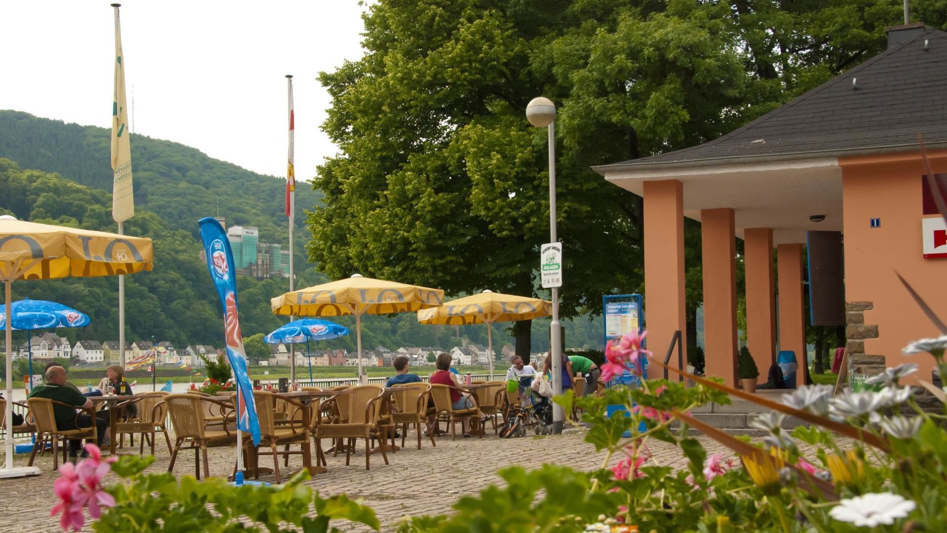 Caf&eacute; Neuberts am Rhein | &copy; Neubert, Lahnstein