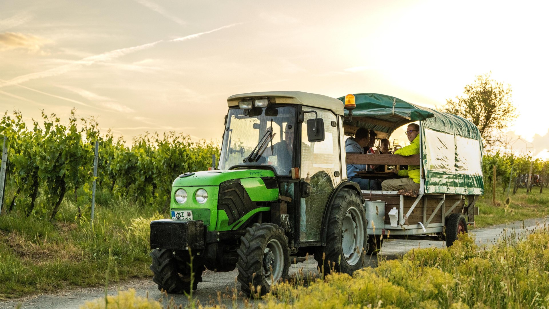 Planwagenfahrt Dominik Ketz | © Planwagenfahrt Maurice Keil Planwagenfahrt Dominik Ketz | © Planwagenfahrt Maurice Keil