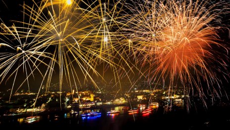 Feuerwerkfahrt | &copy; Piel Media