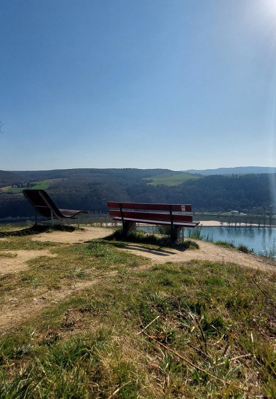 Sitzbank | &copy; Tourist-Information Erlebnis Rheinbogen