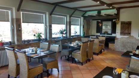 Gastraum mit 26 Sitzpl&auml;tzen | &copy; Jessica Maxein