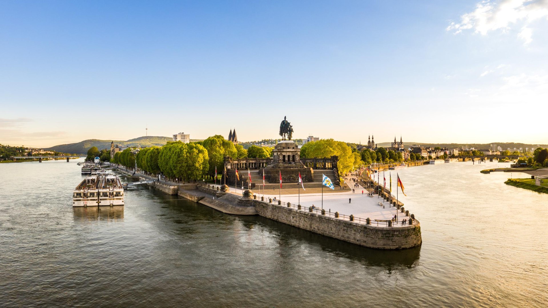 Deutsches Eck Sonnenutergang | &copy; Koblenz-Touristik GmbH / Dominik Ketz