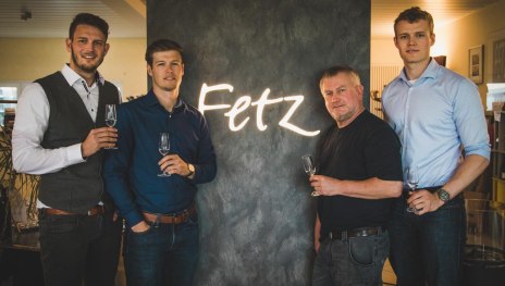 Team und Fetz | &copy; Three Bros. Distillery