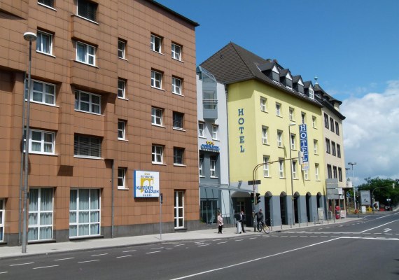 Hotel-Au&szlig;enansicht | &copy; City-Hotel Kurf&uuml;rst Balduin GmbH