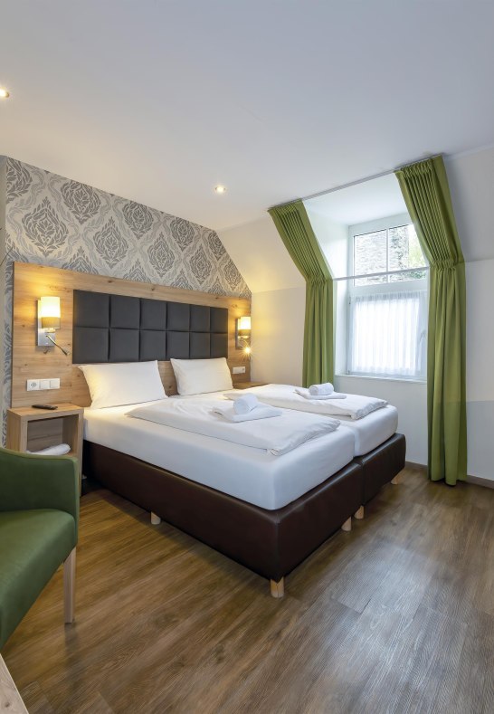 Standard-Doppelzimmer Haupthaus | &copy; AKZENT Hotel Roter Ochse-Familie Kochh&auml;user