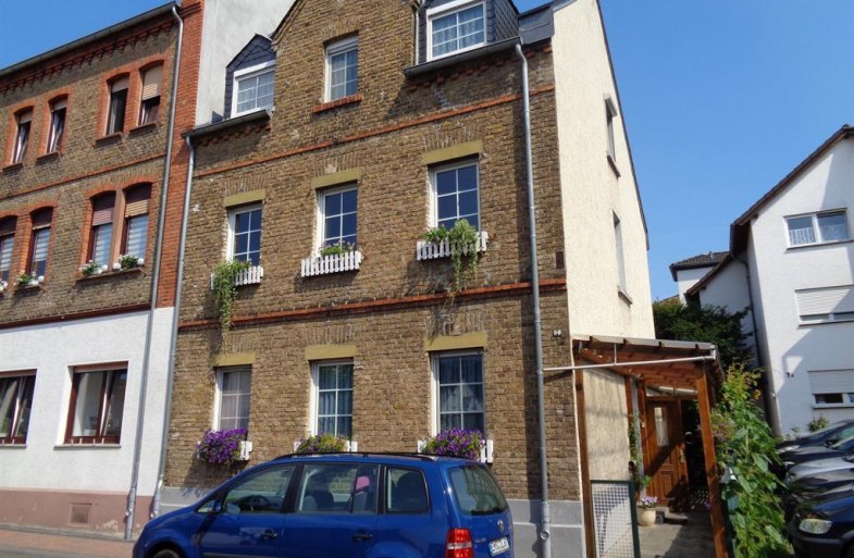 Hausansicht | &copy; Leistungstr&auml;ger Pallischeck