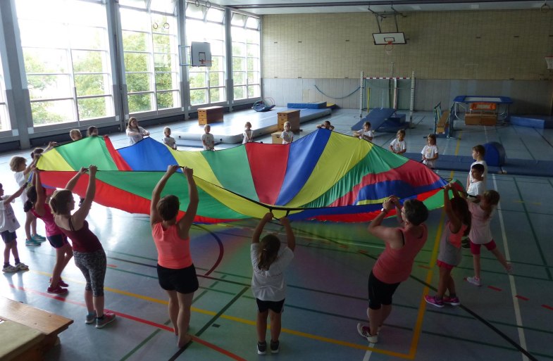 TV Linz 2 | © Dennis Swirsky TV Linz 2 | © Dennis Swirsky