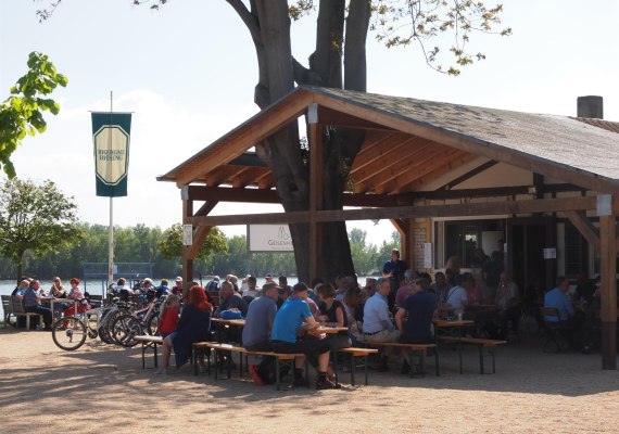Treffpunkt am Rhein | &copy; Marius Dillmann