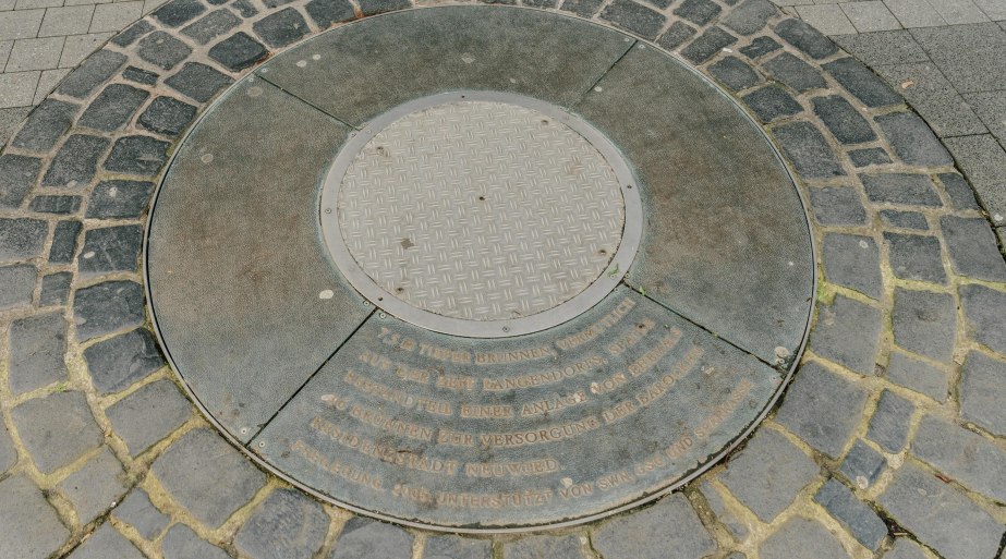 Alter Trinkwasserbrunnen  (Platte) | &copy; Zimpfer_Photography