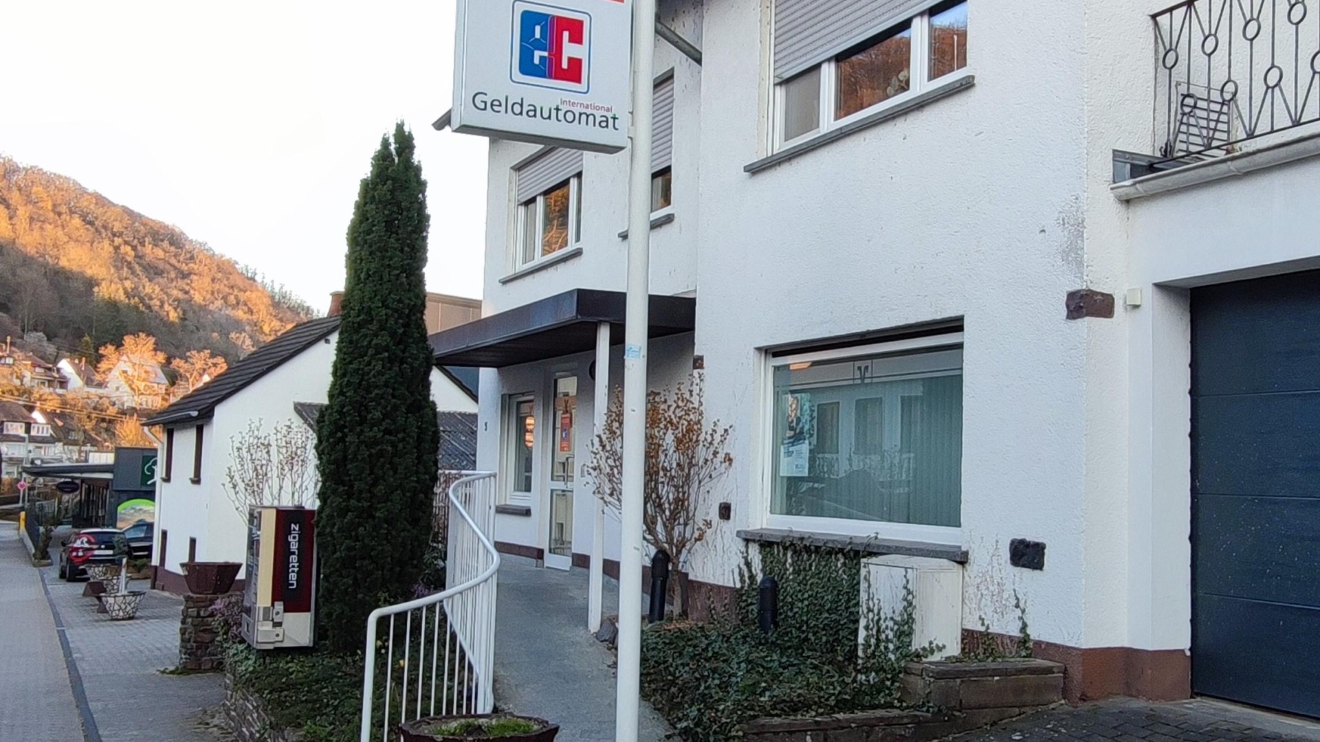 Volksbank RheinAhrEifel eG, SB-Stelle Oberbreisig | &copy; Tourist-Information Bad Breisig