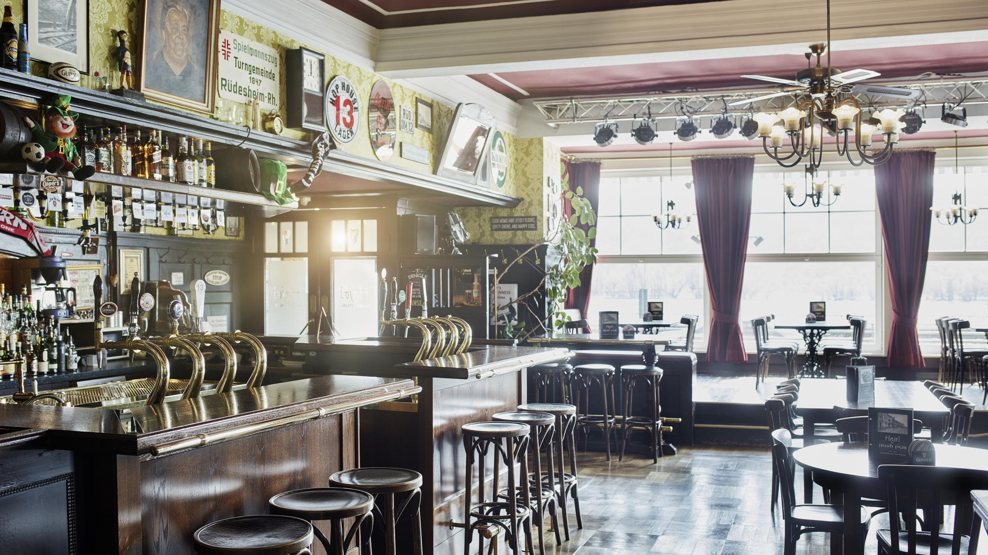 Irish Pub | © Hajo's Germania Lodge & Irish Pub - Roger Richter Irish Pub | © Hajo's Germania Lodge & Irish Pub - Roger Richter