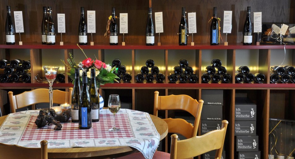 Vinothek Weinhotel Landsknecht 2 | &copy; Landsknecht Lorenz GmbH