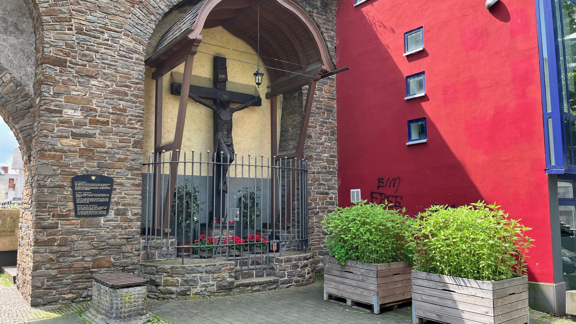 L&auml;ufkreuz 1 | &copy; Andernach.net