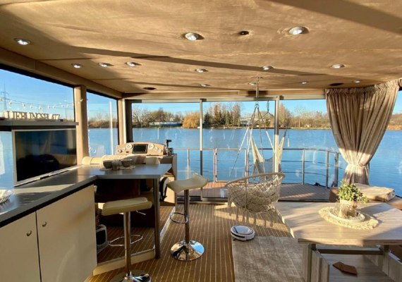 Ausblick Lux Boot | &copy; Mohr Zimmermann