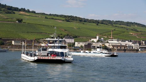 Autof&auml;hren vor R&uuml;desheim | &copy; Bingen-R&uuml;desheimer