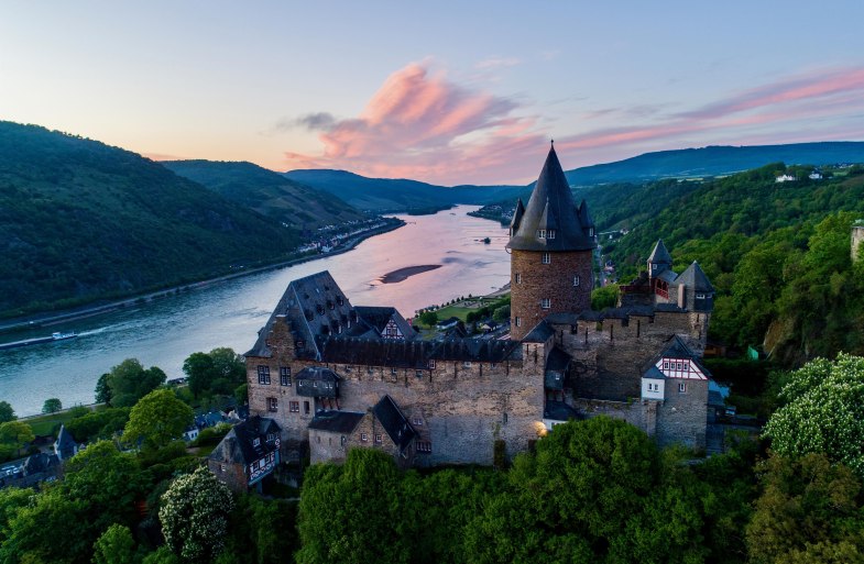 Burg Stahleck am Abend | © Mahlow Media