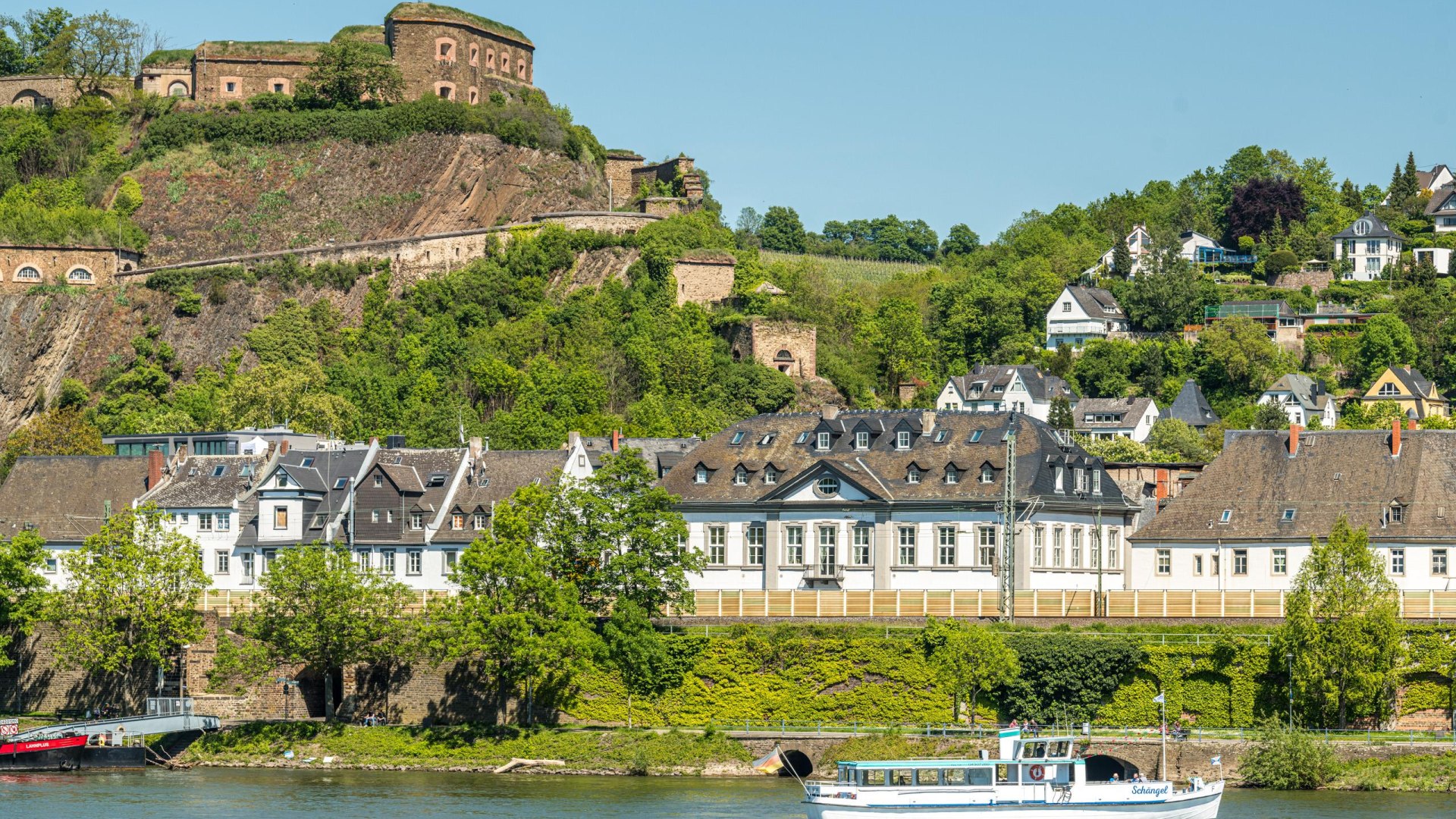 F&auml;hre mit Festung | &copy; Koblenz-Touristik GmbH / Dominik Ketz