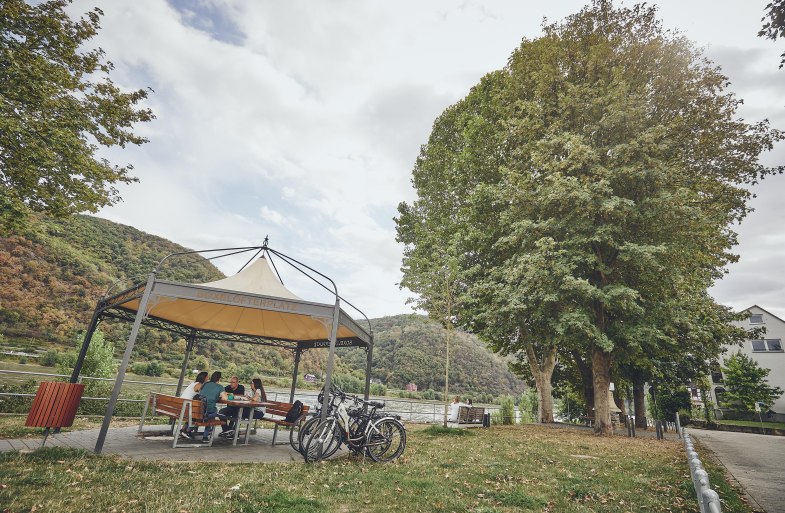 Platz | © Tourist-Info Erlebnis Rheinbogen Platz | © Tourist-Info Erlebnis Rheinbogen