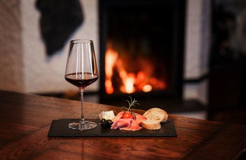 Weinstube | &copy; Weingut Albert Lambrich, Dellhofen