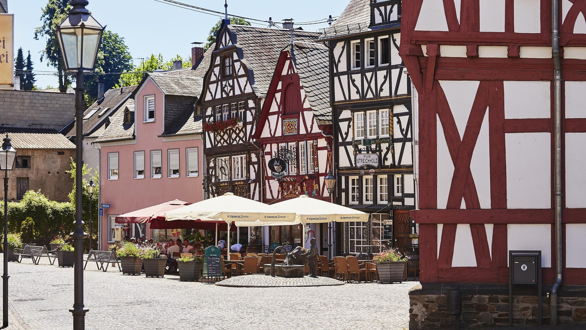 Ortskern | &copy; Marco Rothbrust