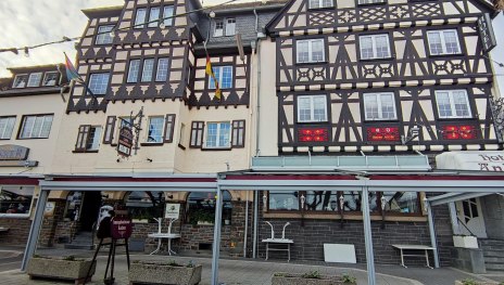 Hotel Anker Frontalansicht | &copy; Tourist-Information Bad Breisig