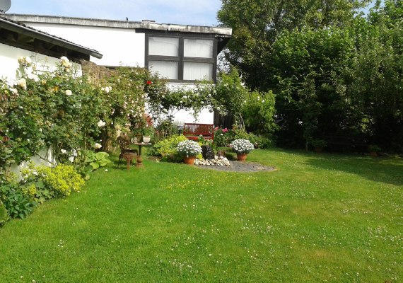 Garten Ansicht 2 | &copy; FeWo Funk